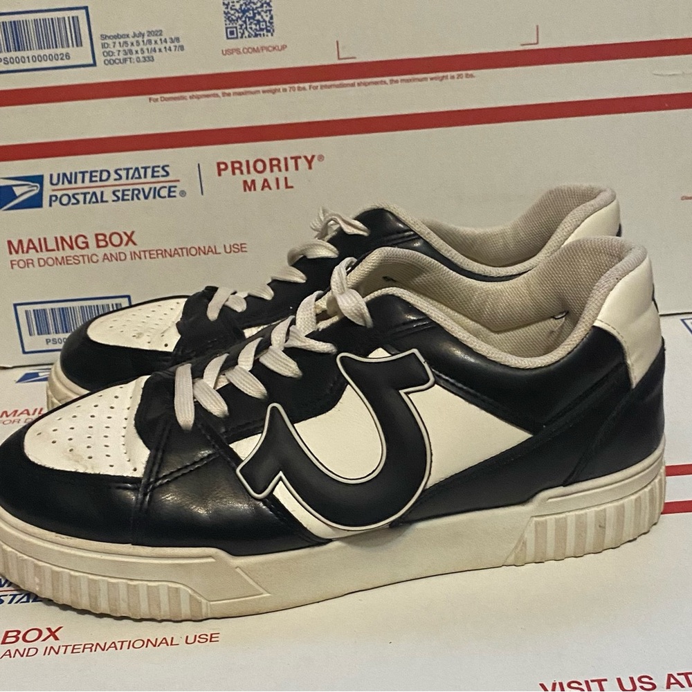 True Religion Womens Stasha FT21473-01 Black White Lace-Up Sneaker Shoes Size 9